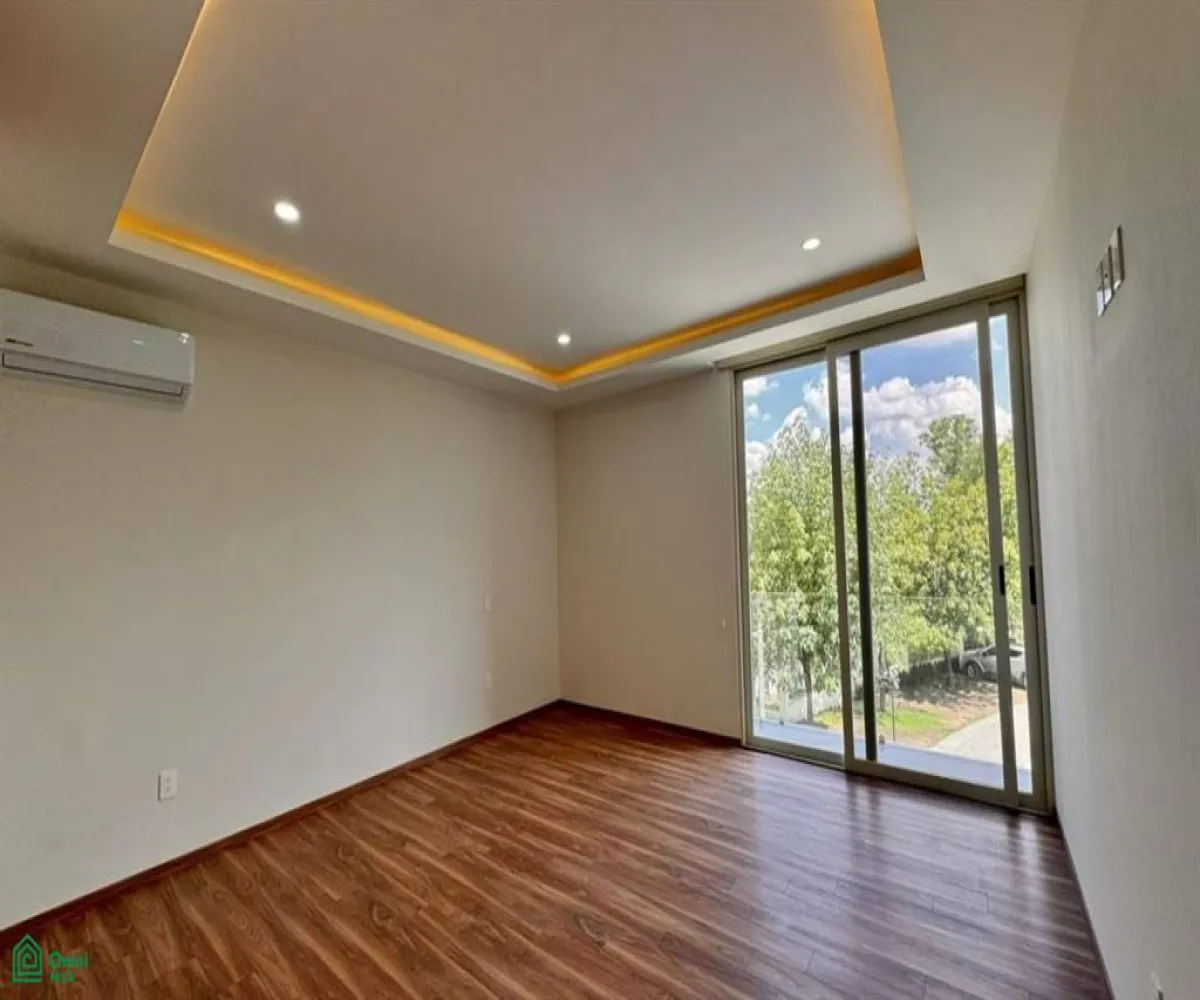 Casa En Venta,San Juan de Ocotán,Fraccionamiento en villa verona D-19, Zapopan, Jalisco 45019, 5 Habitaciones,8 Baños,Fraccionamiento en villa verona,MX25980872