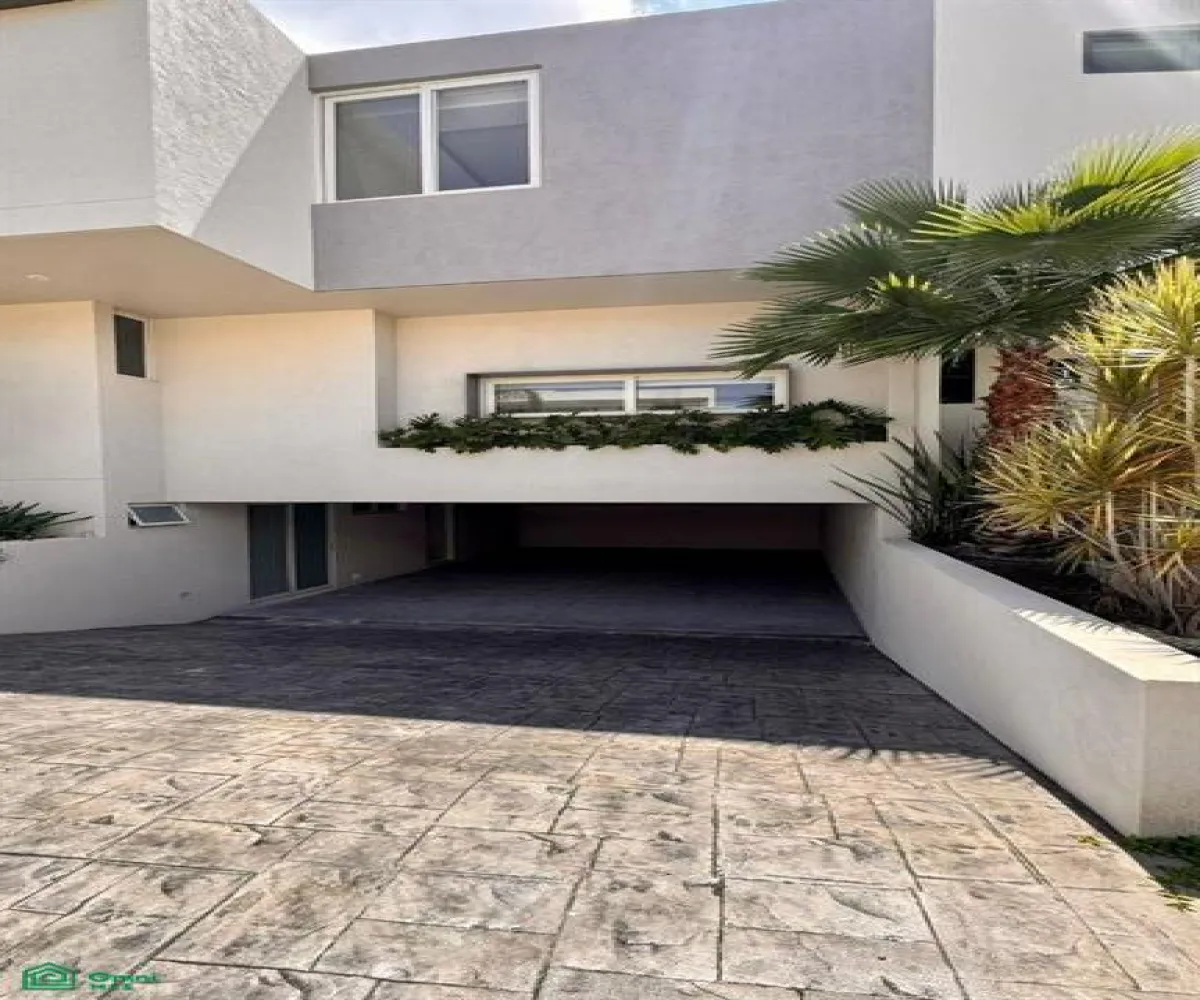 Casa En Venta,San Juan de Ocotán,Fraccionamiento en villa verona D-19, Zapopan, Jalisco 45019, 5 Habitaciones,8 Baños,Fraccionamiento en villa verona,MX25980872