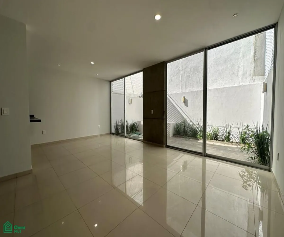 Casa En Venta,Punto Sur,Av Alameda Punto Sur 6333, Tlajomulco de Zuniga, Jalisco 45645, 4 Habitaciones,3 Baños,Av Alameda Punto Sur,3,MX25980983