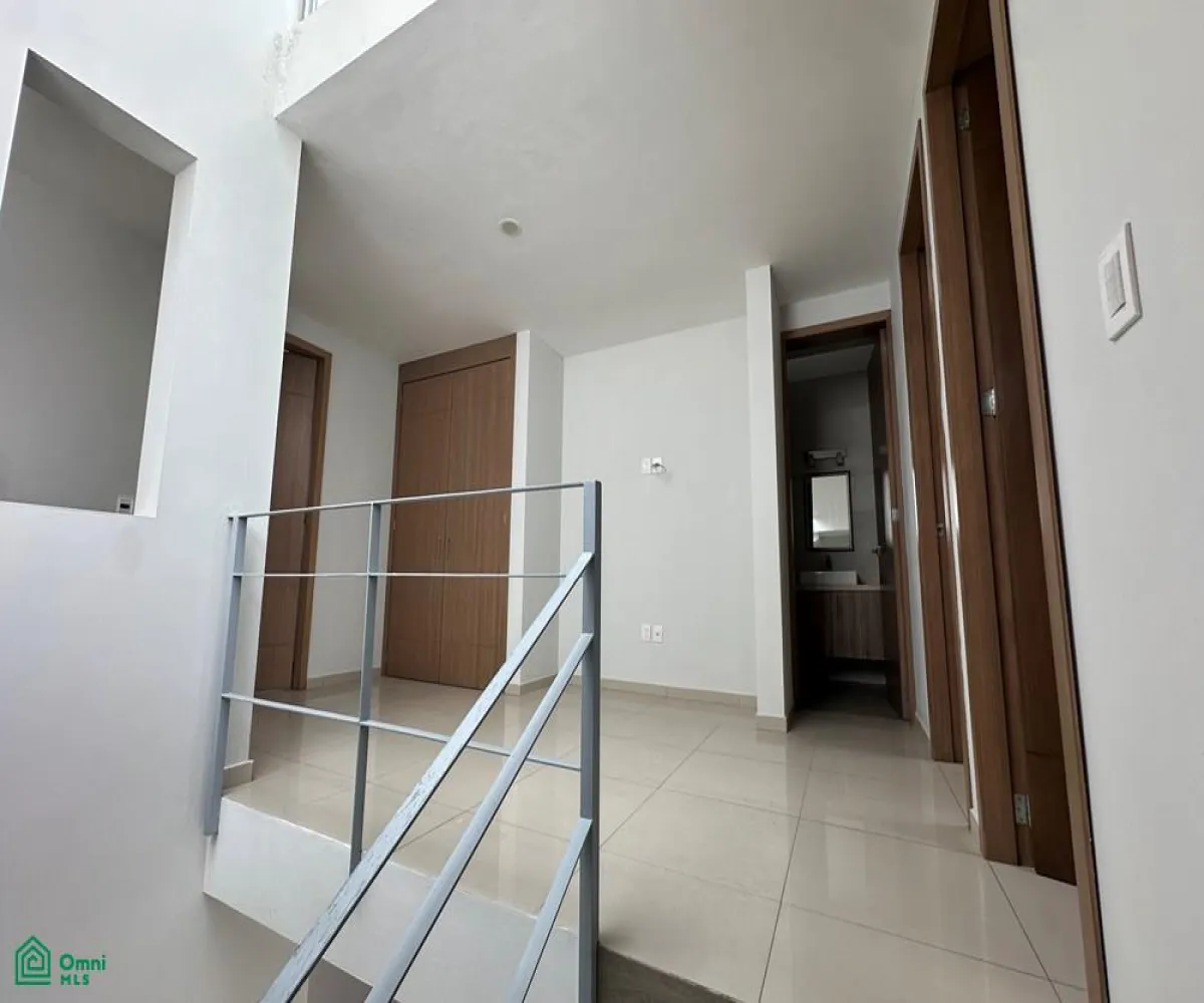 Casa En Venta,Punto Sur,Av Alameda Punto Sur 6333, Tlajomulco de Zuniga, Jalisco 45645, 4 Habitaciones,3 Baños,Av Alameda Punto Sur,3,MX25980983