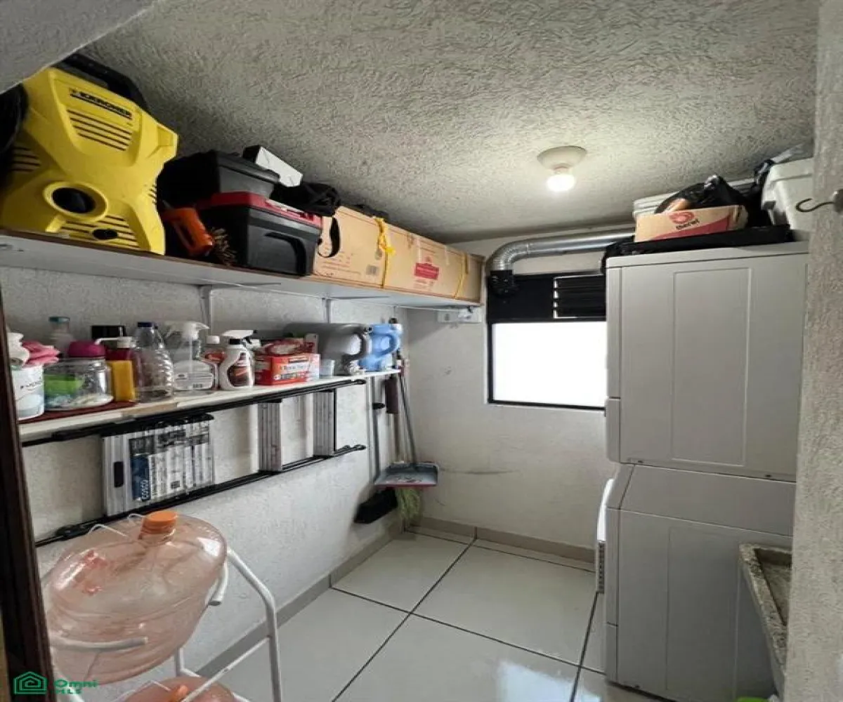 Departamento En Venta,San Andrés,Secundina Gallo 707 Int. 516, Guadalajara, Jalisco 44810, 3 Habitaciones,2 Baños,Secundina Gallo,3,MX25981191