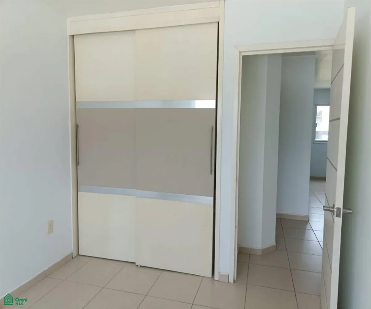 Casa En Venta,Misión Capistrano,Lago Real (Fraccionamiento Lago Real) 52, Zapopan, Jalisco 45200, 3 Habitaciones,2 Baños,Lago Real (Fraccionamiento Lago Real),2,MX25982094