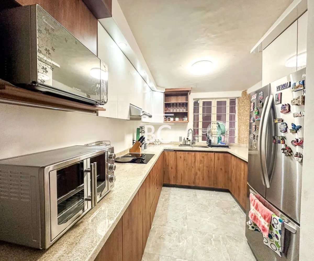 Casa En Venta,Arboledas del sur,Calle Ciclamor 4437, Guadalajara, Jalisco 44980, 3 Habitaciones,3 Baños,Calle Ciclamor,3,pJsCfKm