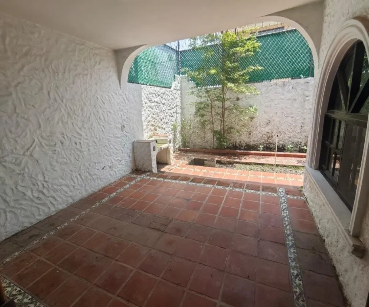 Casa En Venta,Ciudad Bugambilias,Remanso de Los Conejos Sur 3122, Zapopan, Jalisco 45237, 3 Habitaciones,3 Baños,Remanso de Los Conejos Sur,1,pXp7ZfE