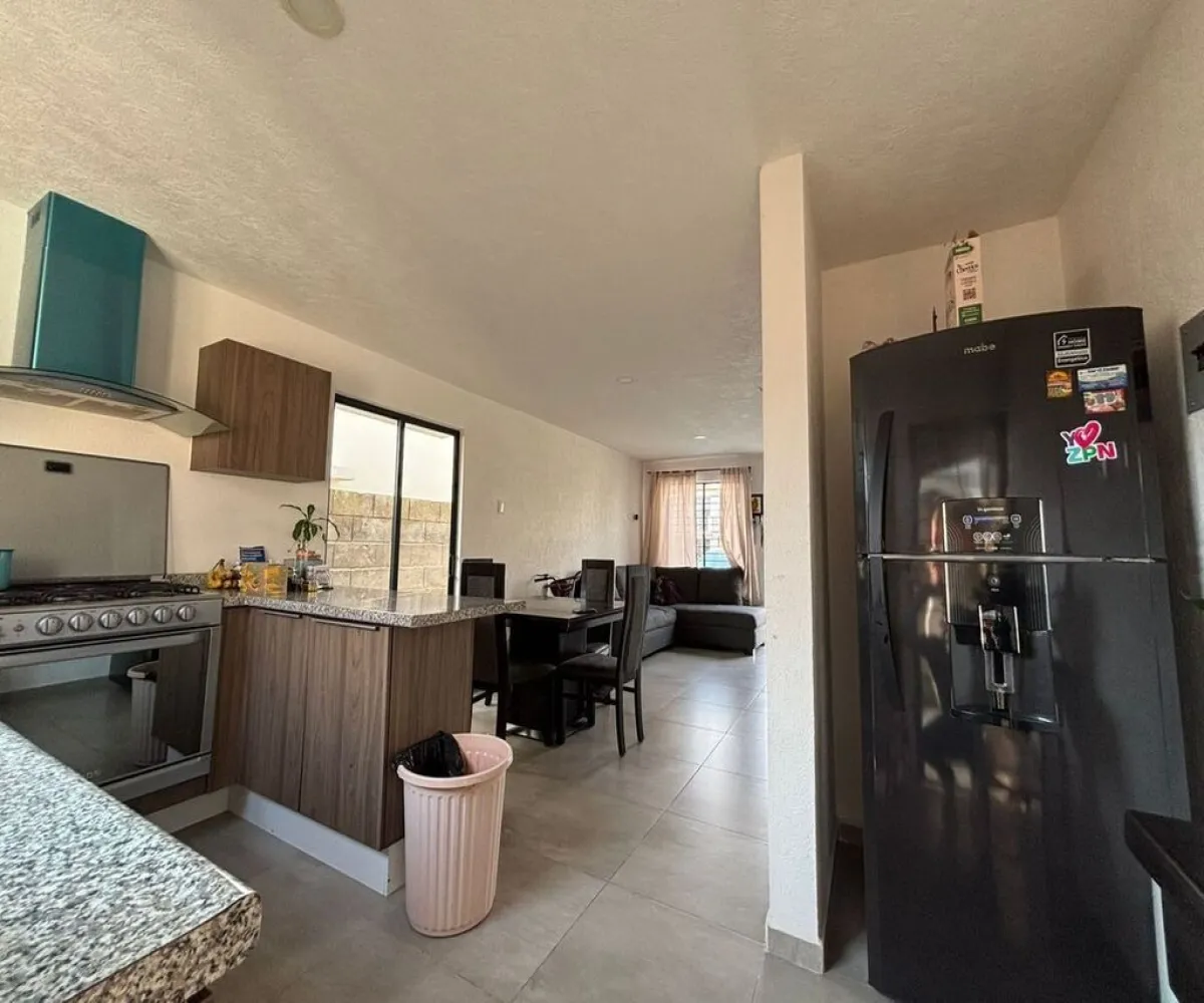 Casa En Venta,Altara 2,Avenida Altara 1, Tlajomulco de Zúñiga, Jalisco 45645, 2 Habitaciones,1 Baño,Avenida Altara,2,ptSCrDd