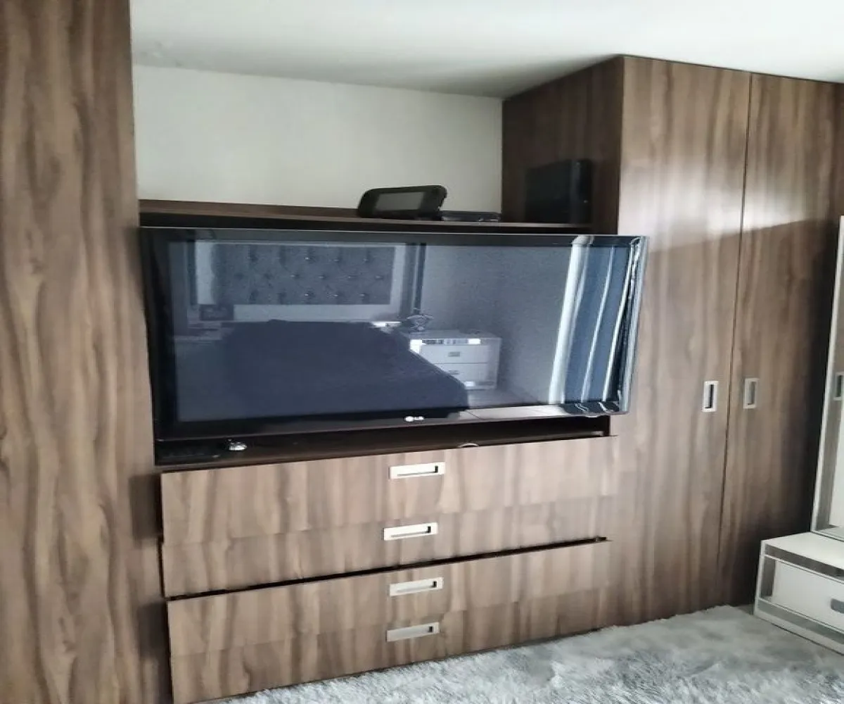 Casa En Venta,Residecial del Valle,Vicente Guerrero 78, Zapopan, Jalisco 45190, 4 Habitaciones,3 Baños,Vicente Guerrero,1,pVVcVvj