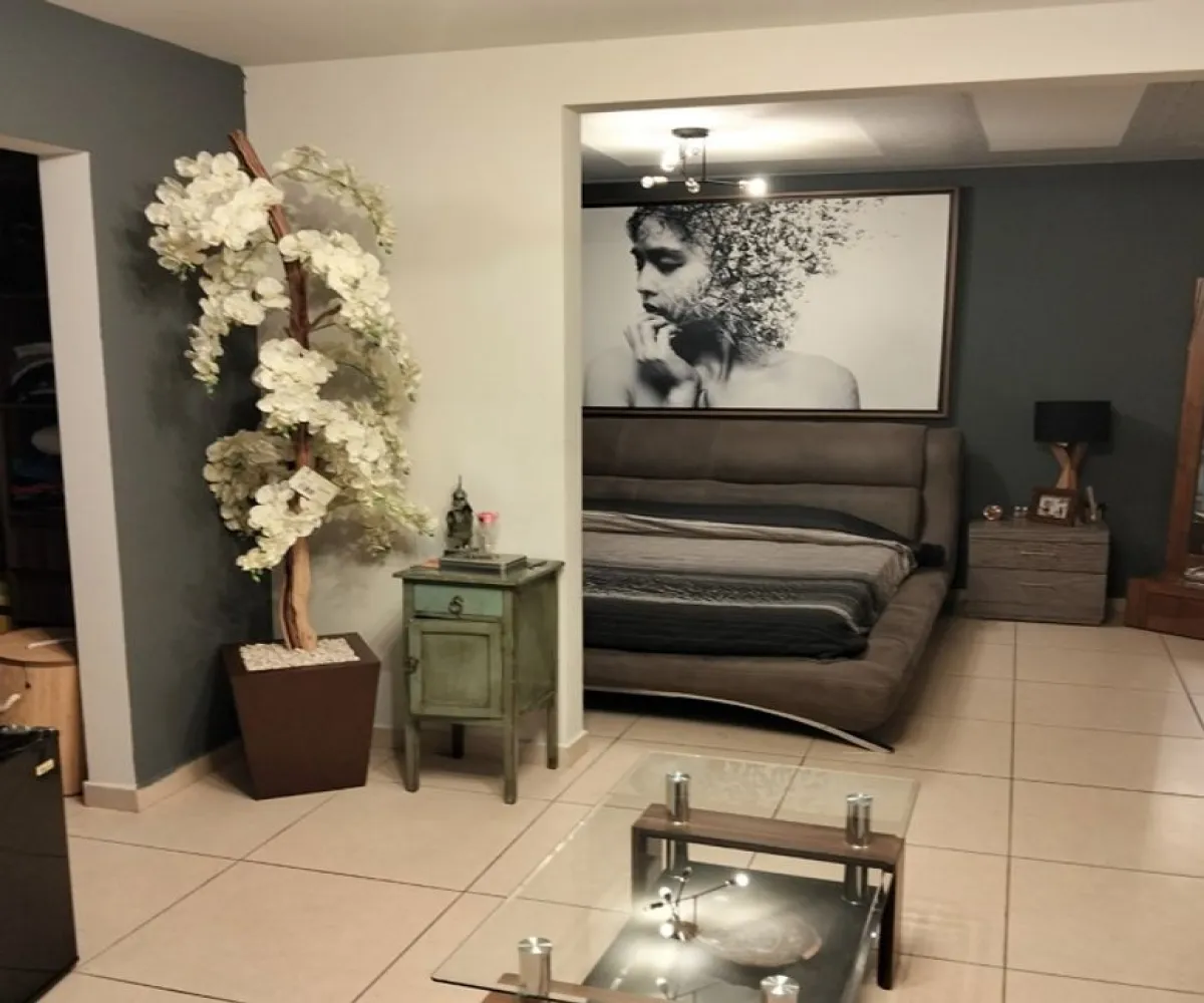 Casa En Venta,Residecial del Valle,Vicente Guerrero 78, Zapopan, Jalisco 45190, 4 Habitaciones,3 Baños,Vicente Guerrero,1,pVVcVvj