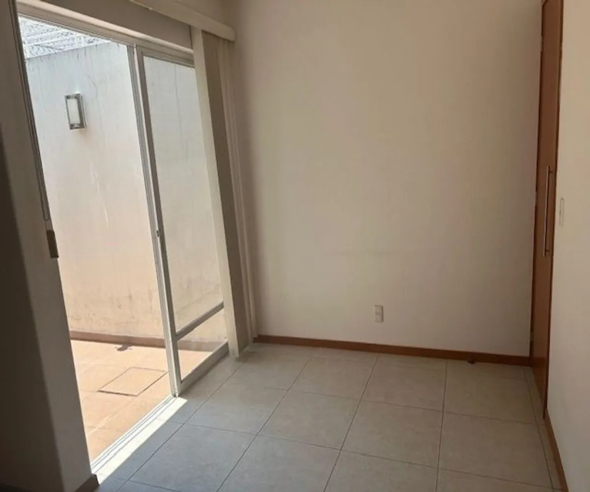 Casa En Venta,Parques del Bosque,Salvador Bahía 2862 24, San Pedro Tlaquepaque, Jalisco 45609, 3 Habitaciones,2 Baños,Salvador Bahía,1,pIPMO9n