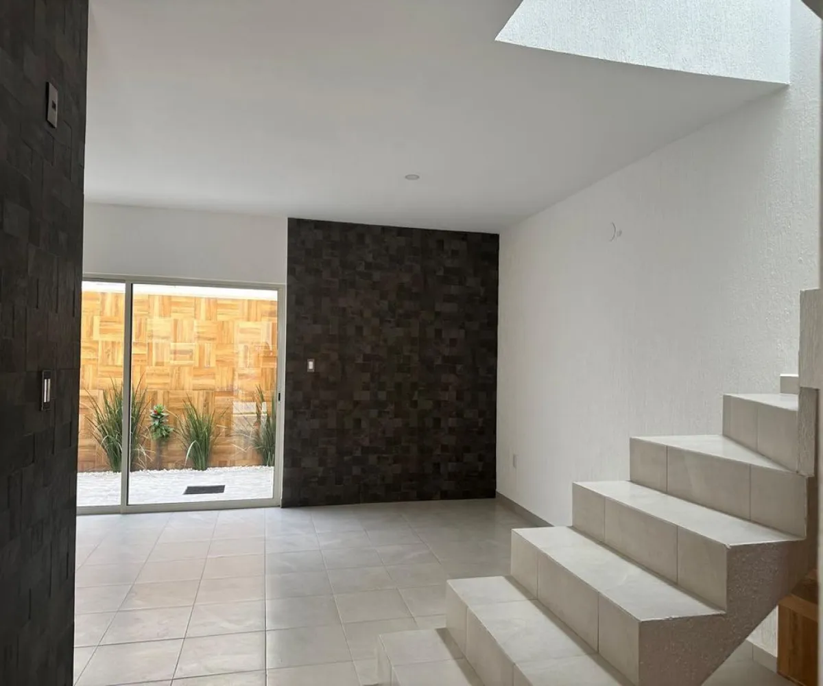 Casa En Venta,Alta California S/N, Tlajomulco de Zúñiga, Jalisco 45645, 3 Habitaciones,2 Baños,Alta California,1,pfLW1Gf