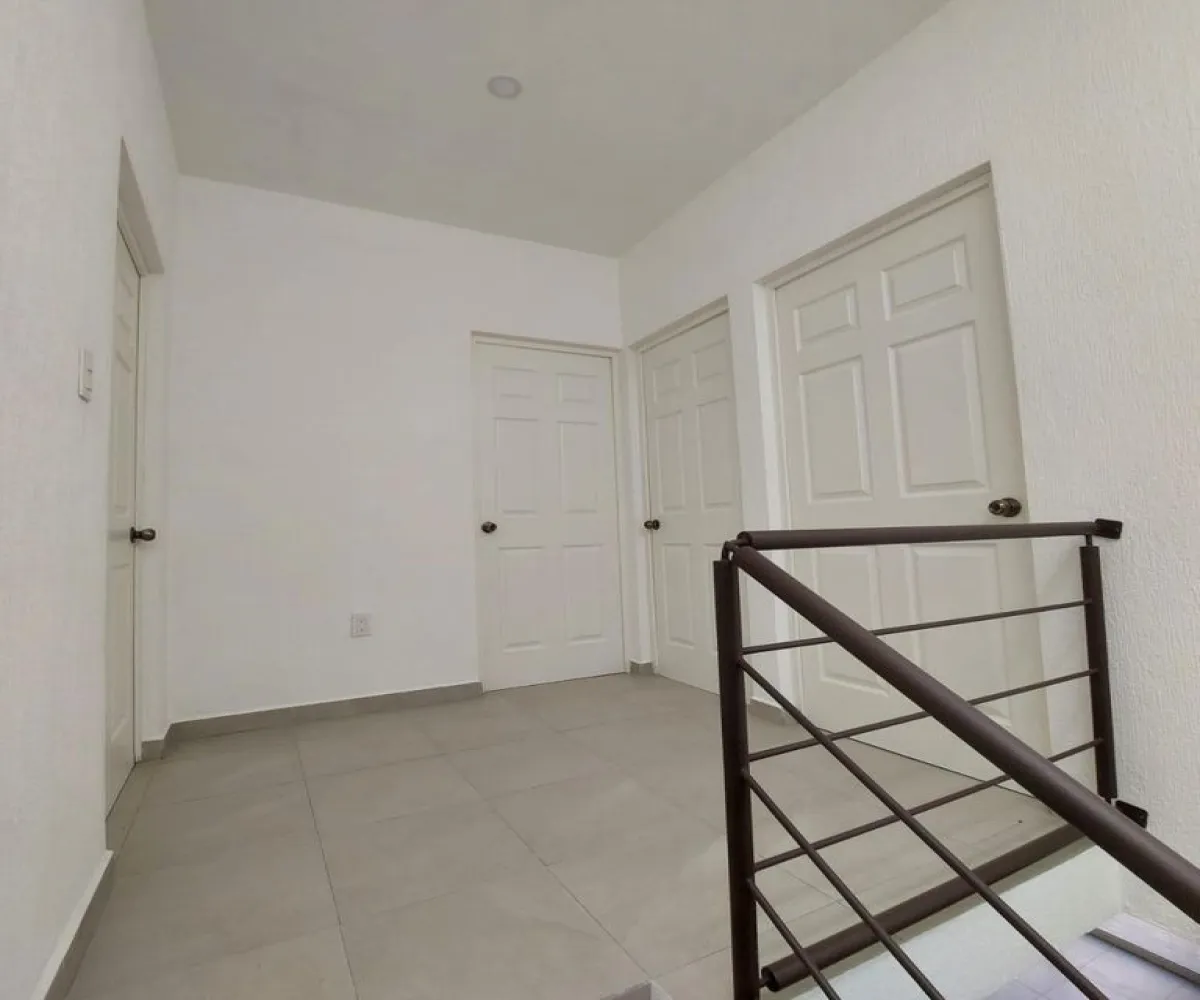 Casa En Venta,Alta California S/N, Tlajomulco de Zúñiga, Jalisco 45645, 3 Habitaciones,2 Baños,Alta California,1,pfLW1Gf