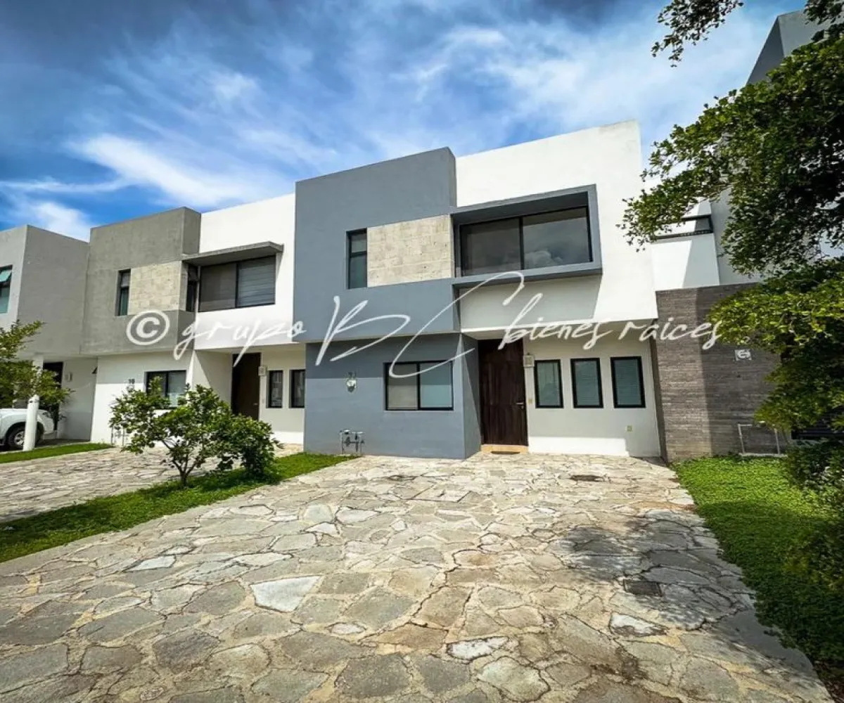 Casa En Venta,Zapopan,Avenida Paseo de La Luna 997 11, Zapopan, Jalisco 45134, 3 Habitaciones,2 Baños,Avenida Paseo de La Luna,3,pXXJfkW