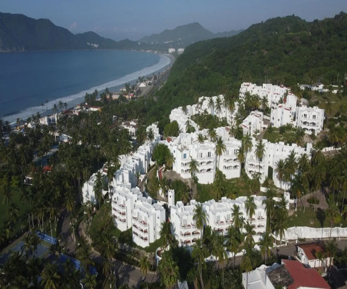 Departamento En Venta,Club Santiago,Boulevard Miguel de la Madrid 722, Manzanillo, Colima 28868, 1 Cuarto,1 Baño,Boulevard Miguel de la Madrid,2,pslK0NJ