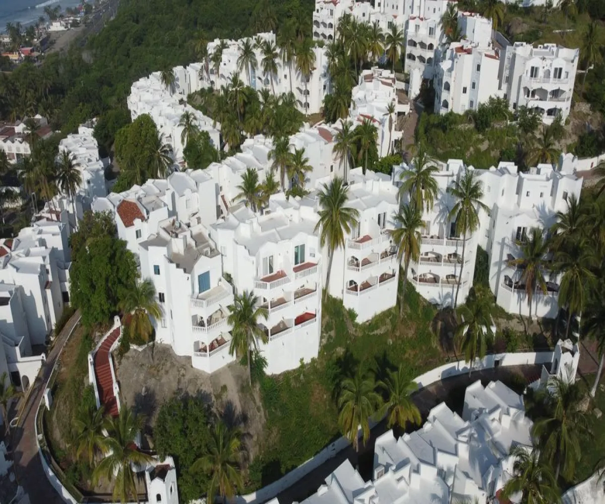 Departamento En Venta,Club Santiago,Boulevard Miguel de la Madrid 722, Manzanillo, Colima 28868, 1 Cuarto,1 Baño,Boulevard Miguel de la Madrid,2,pslK0NJ