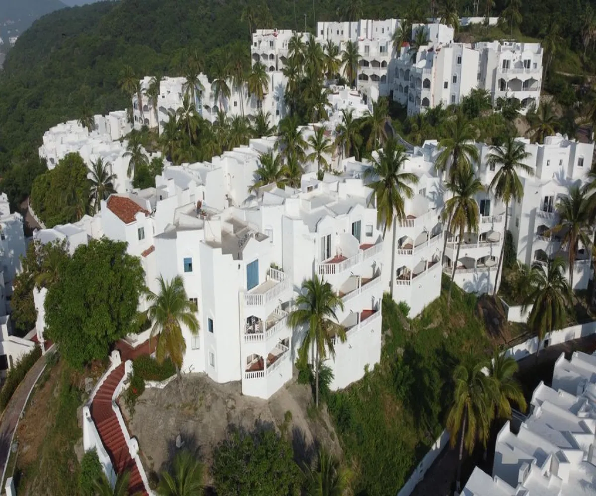 Departamento En Venta,Club Santiago,Boulevard Miguel de la Madrid 722, Manzanillo, Colima 28868, 1 Cuarto,1 Baño,Boulevard Miguel de la Madrid,2,pslK0NJ