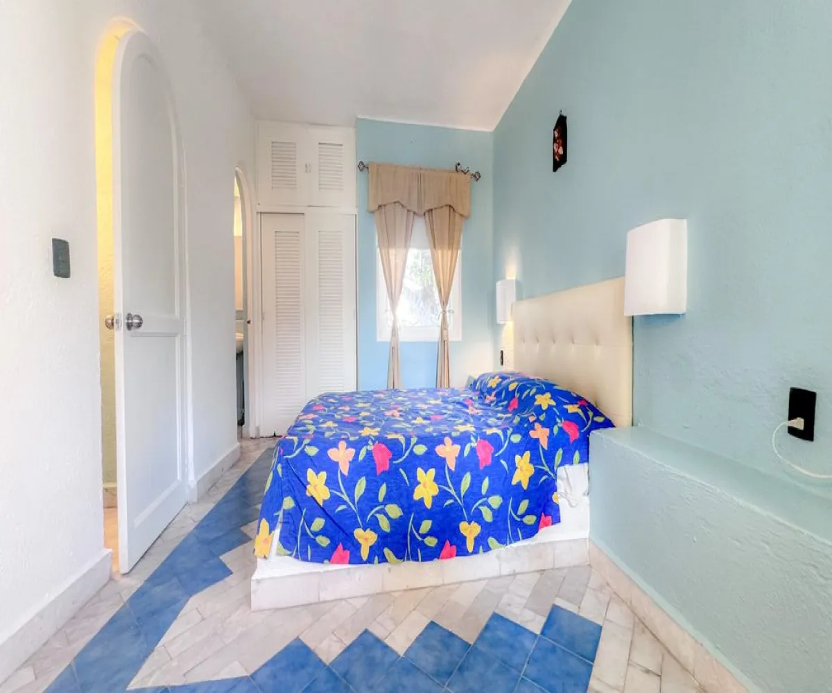 Departamento En Venta,Club Santiago,Boulevard Miguel de la Madrid 722, Manzanillo, Colima 28868, 1 Cuarto,1 Baño,Boulevard Miguel de la Madrid,2,pslK0NJ