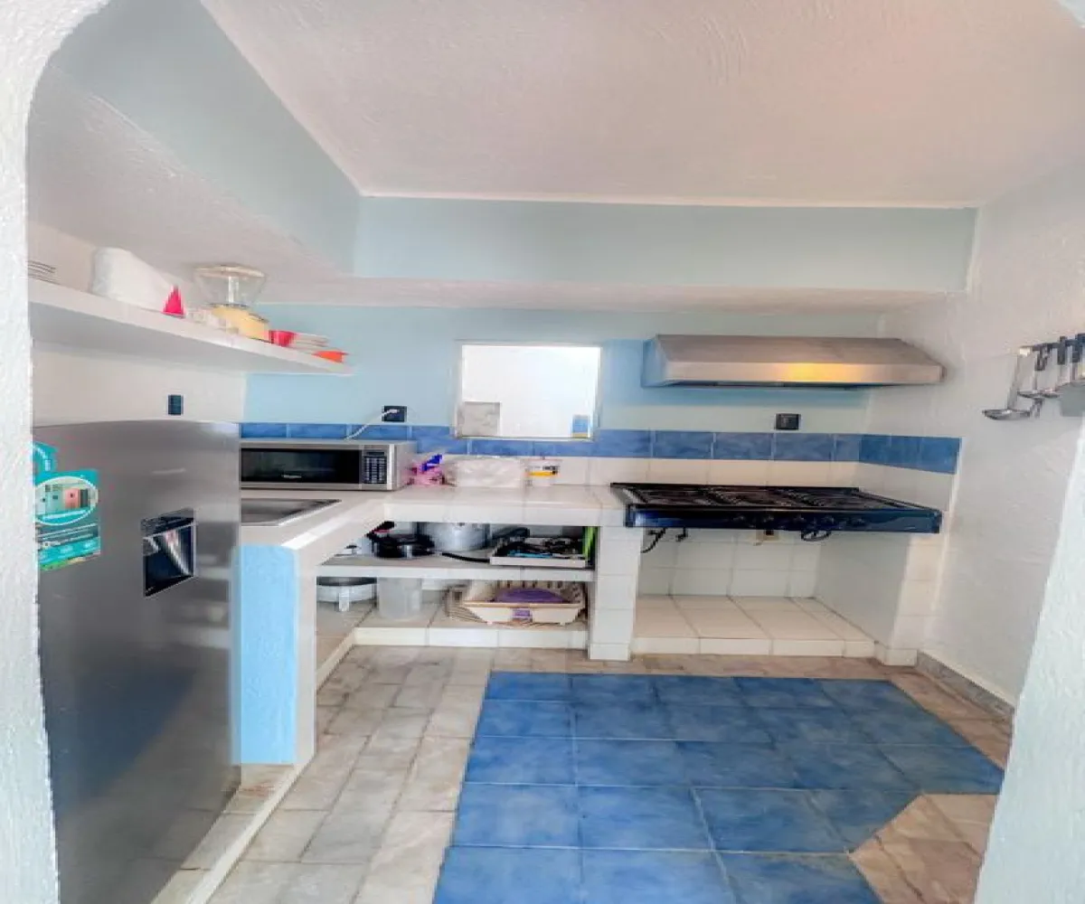 Departamento En Venta,Club Santiago,Boulevard Miguel de la Madrid 722, Manzanillo, Colima 28868, 1 Cuarto,1 Baño,Boulevard Miguel de la Madrid,2,pslK0NJ