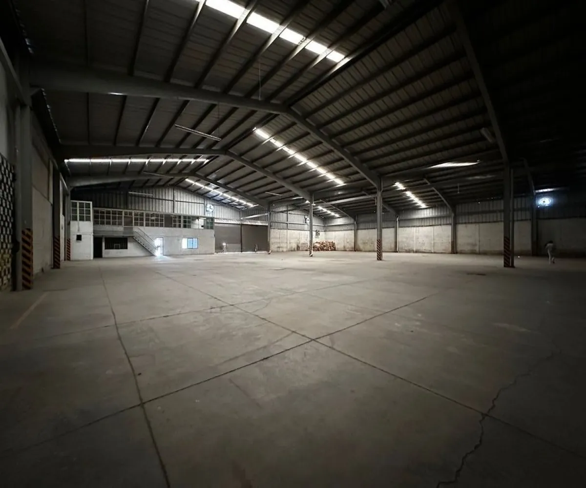 Bodega En Renta,Lázaro Cárdenas,Calle Nueva Galicia 22, San Pedro Tlaquepaque, Jalisco 45590,1 Baño,Calle Nueva Galicia,1,pctM7eJ