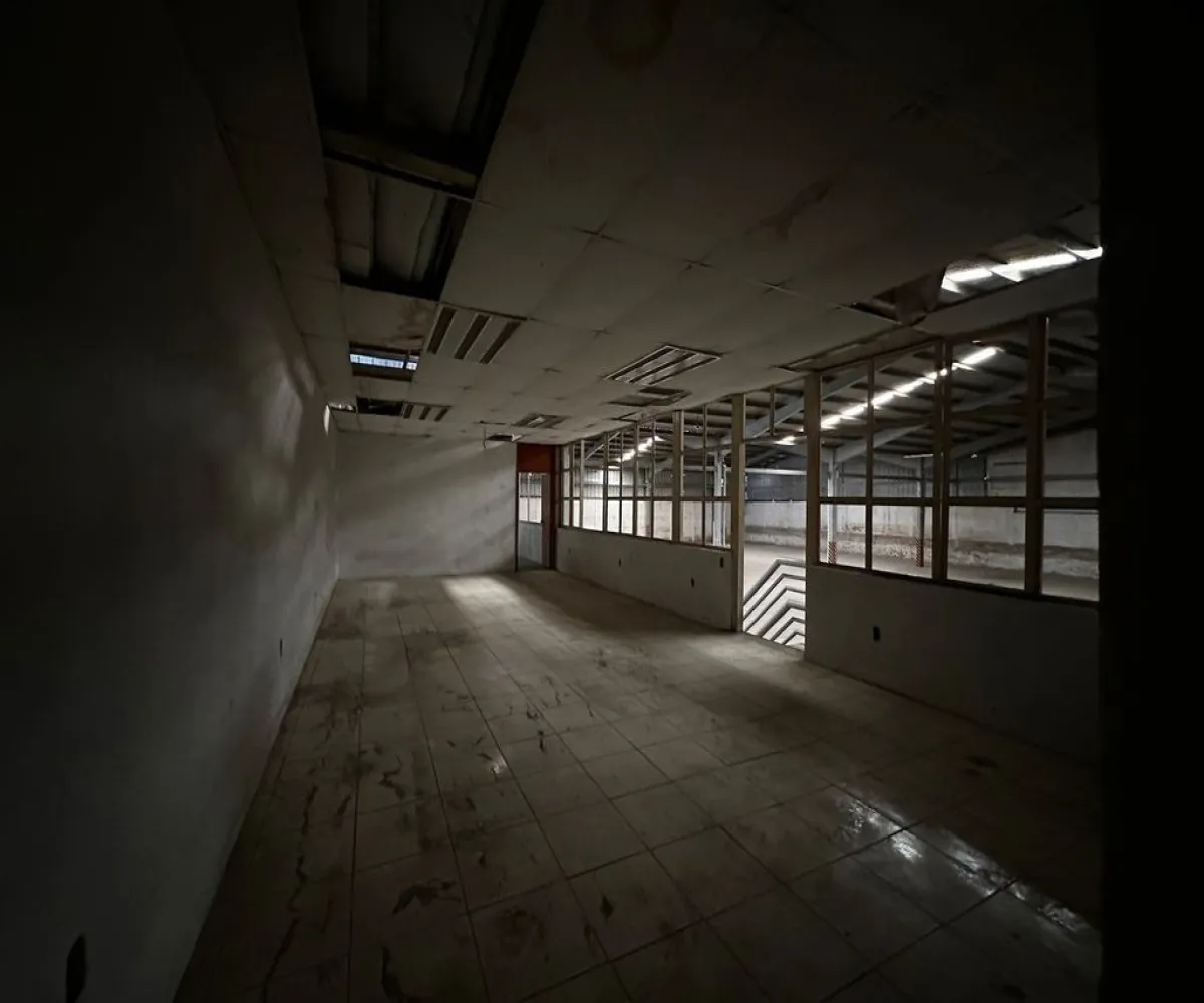 Bodega En Renta,Lázaro Cárdenas,Calle Nueva Galicia 22, San Pedro Tlaquepaque, Jalisco 45590,1 Baño,Calle Nueva Galicia,1,pctM7eJ