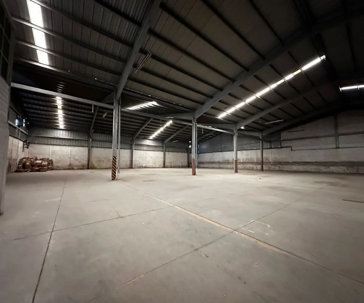 Bodega En Renta,Lázaro Cárdenas,Calle Nueva Galicia 22, San Pedro Tlaquepaque, Jalisco 45590,1 Baño,Calle Nueva Galicia,1,pctM7eJ