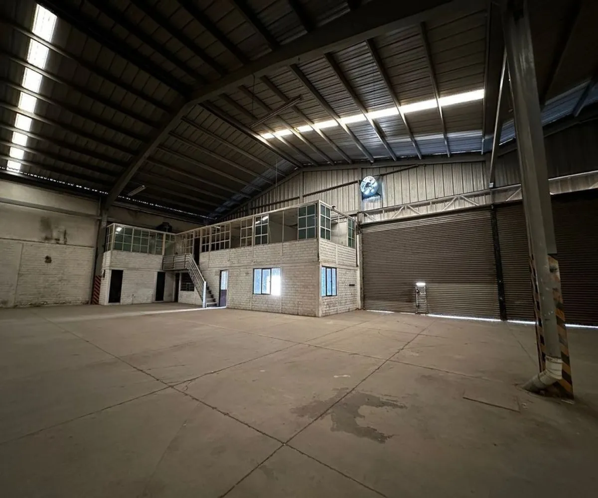 Bodega En Renta,Lázaro Cárdenas,Calle Nueva Galicia 22, San Pedro Tlaquepaque, Jalisco 45590,1 Baño,Calle Nueva Galicia,1,pctM7eJ