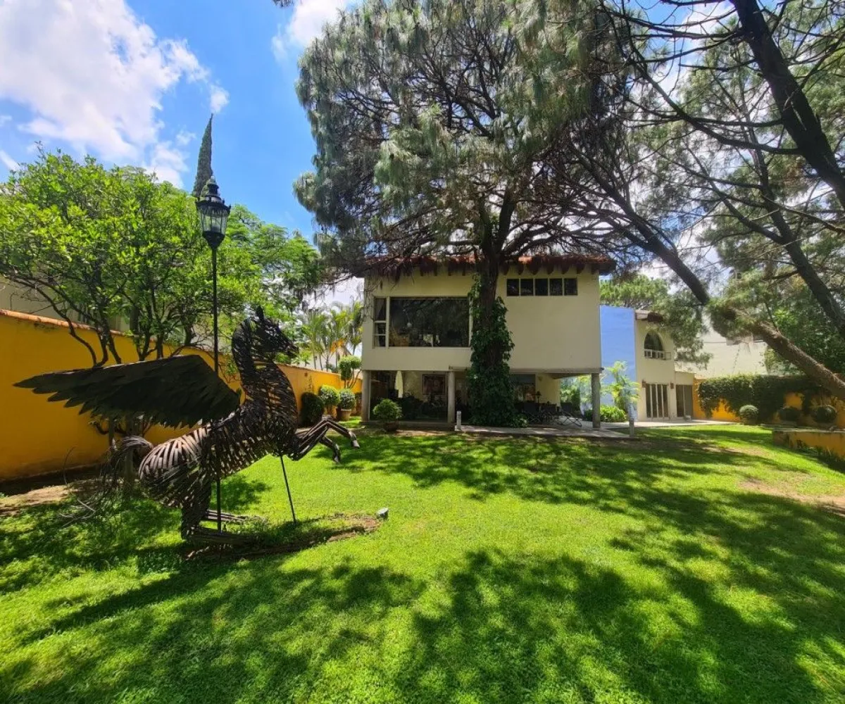 Casa En Venta,Puerta de Hierro,Extremadura S/N, Zapopan, Jalisco 45116, 3 Habitaciones,4 Baños,Extremadura,2,pVLrxi7