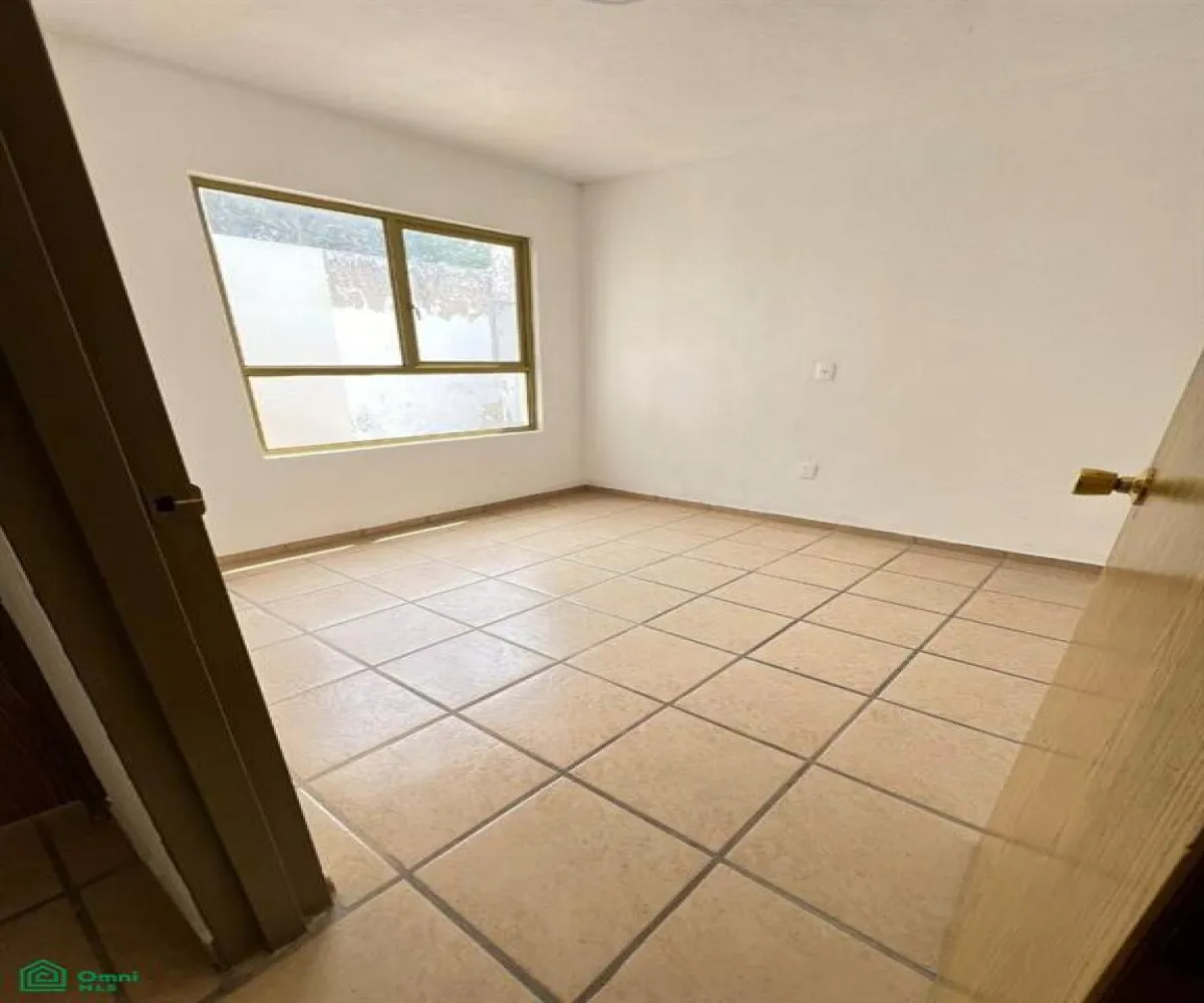 Casa En Venta,Parques del Bosque,AV. AGRICOLA 2882, Tlaquepaque, Jalisco 45609, 4 Habitaciones,3 Baños,AV. AGRICOLA,2,MX25704167