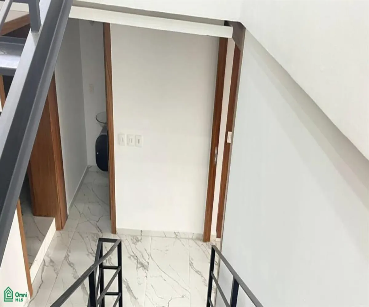 Casa En Renta,Ciudad Bugambilia,Callejon del Iris Condominio Cristal 95 int 132, Zapopan, Jalisco 45237, 3 Habitaciones,2 Baños,Callejon del Iris Condominio Cristal,3,MX25983579