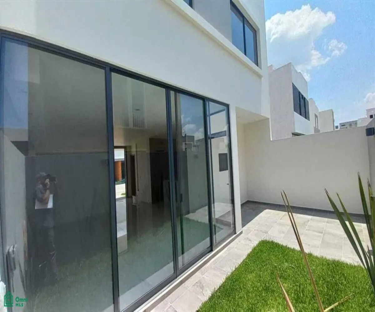 Casa En Venta,Solares,altanza sn, Zapopan, Jalisco 45101, 3 Habitaciones,4 Baños,altanza,MX25984387