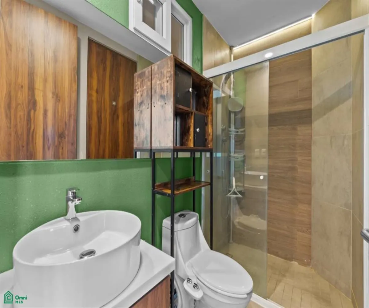 Departamento En Venta,Villa las Flores,Industrias 154 Int 32, Puerto Vallarta, Jalisco 48335, 1 Cuarto,1 Baño,Industrias,3,MX25984550