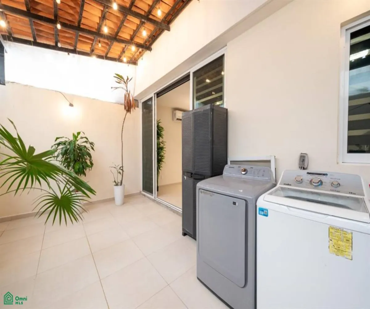 Casa En Venta,Residencial Fluvial Vallarta,rio tigris 116, Puerto Vallarta, Jalisco 48312, 3 Habitaciones,3 Baños,rio tigris,3,MX25984573