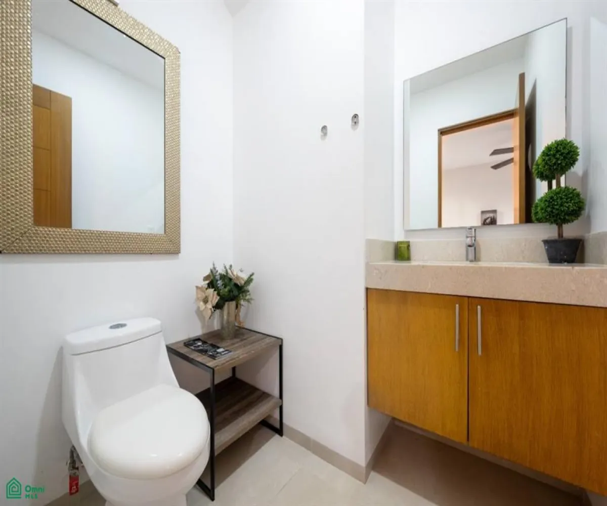 Casa En Venta,Residencial Fluvial Vallarta,rio tigris 116, Puerto Vallarta, Jalisco 48312, 3 Habitaciones,3 Baños,rio tigris,3,MX25984573