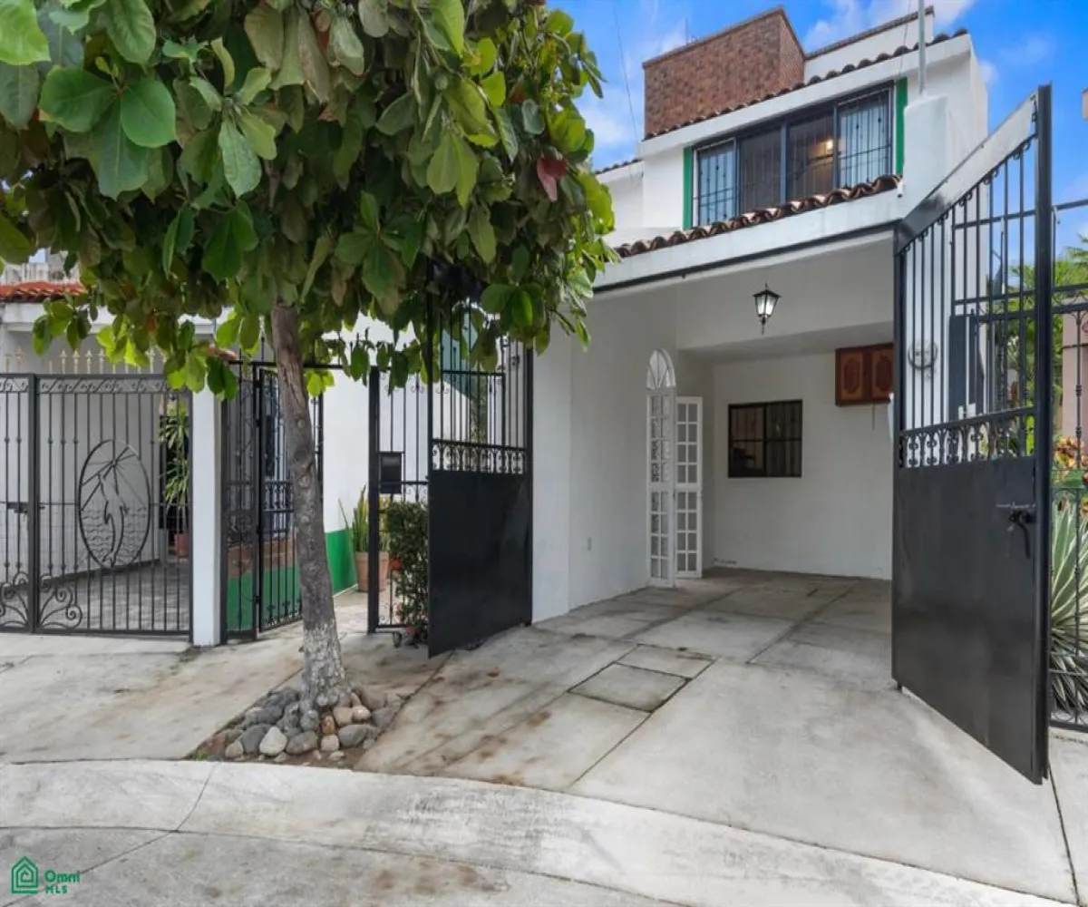 Casa En Venta,El Palmar de Aramara,Privada Oceano Indico 124, Puerto Vallarta, Jalisco 48314, 3 Habitaciones,2 Baños,Privada Oceano Indico,2,MX25985574