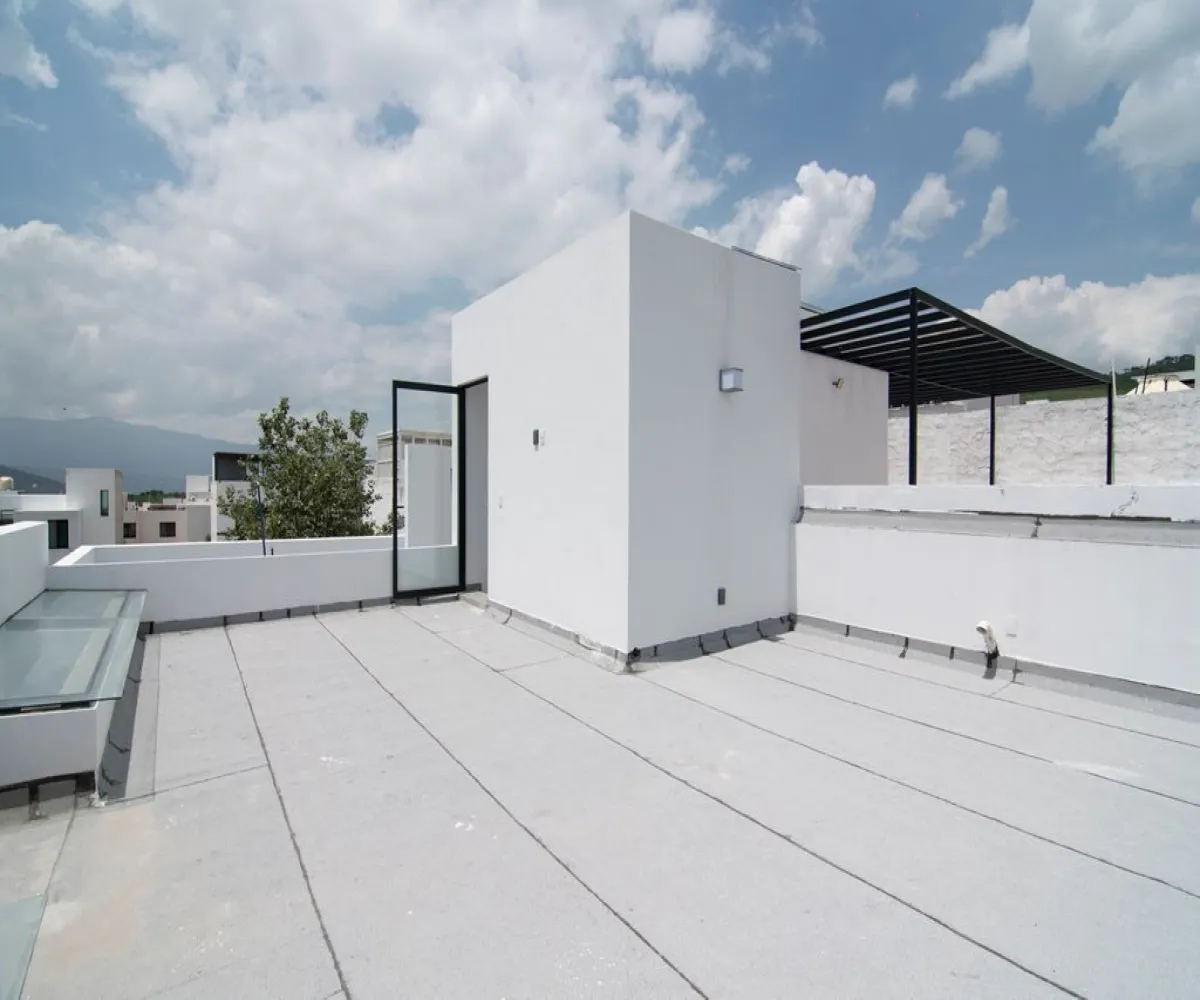 Casa En Venta,Senderos de Monte Verde,Boulevard Senderos de Monteverde 179 130, Tlajomulco de Zúñiga, Jalisco 45640, 3 Habitaciones,2 Baños,Boulevard Senderos de Monteverde,1,pmcqIHF