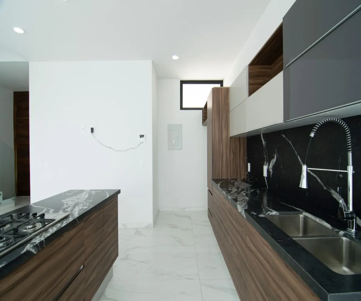 Casa En Venta,Senderos de Monte Verde,Boulevard Senderos de Monteverde 179 130, Tlajomulco de Zúñiga, Jalisco 45640, 3 Habitaciones,2 Baños,Boulevard Senderos de Monteverde,1,pmcqIHF