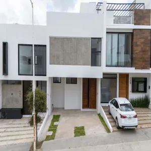 Casa En Venta,Senderos de Monte Verde,Boulevard Senderos de Monteverde 179 130, Tlajomulco de Zúñiga, Jalisco 45640, 3 Habitaciones,2 Baños,Boulevard Senderos de Monteverde,1,pmcqIHF