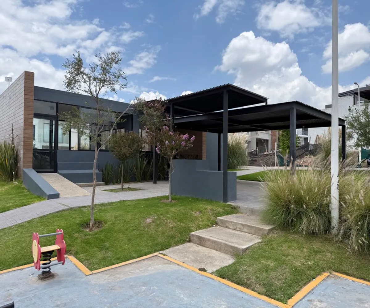 Casa En Venta,Senderos de Monte Verde,Boulevard Senderos de Monteverde 179 130, Tlajomulco de Zúñiga, Jalisco 45640, 3 Habitaciones,2 Baños,Boulevard Senderos de Monteverde,1,pmcqIHF