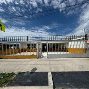 Casa En Venta,Paseos del Sol,Avenida Enrique Ladrón de Guevara 2229, Zapopan, Jalisco 45079, 3 Habitaciones,2 Baños,Avenida Enrique Ladrón de Guevara,1,p68l0bm