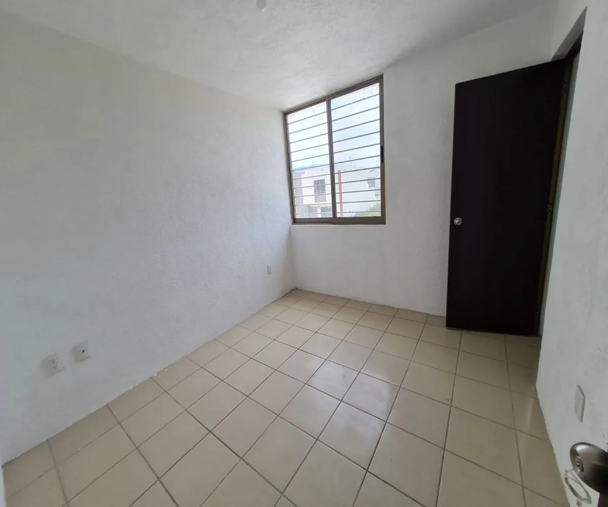 Casa En Venta,Los Treboles,LOS TREBOLES |, Jal., Jalisco 45200, 3 Habitaciones,1 Baño,LOS TREBOLES,1,pdDwu13