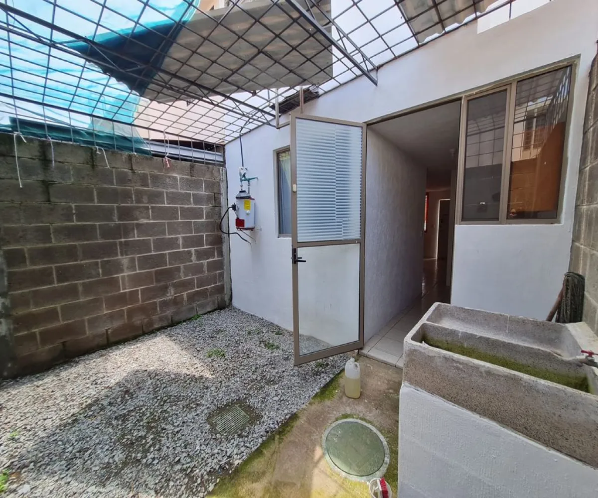 Casa En Venta,Los Treboles,LOS TREBOLES |, Jal., Jalisco 45200, 3 Habitaciones,1 Baño,LOS TREBOLES,1,pdDwu13