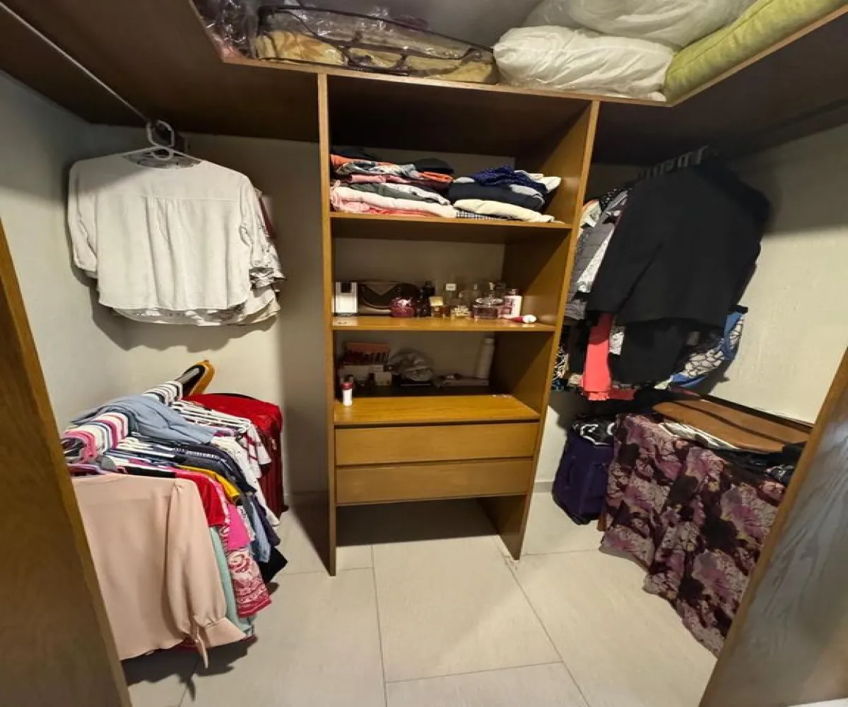 Departamento En Venta,Lomas de Guadalupe,Calle Abogados 507, Zapopan, Jalisco 45038, 3 Habitaciones,2 Baños,Calle Abogados,1,pup069B