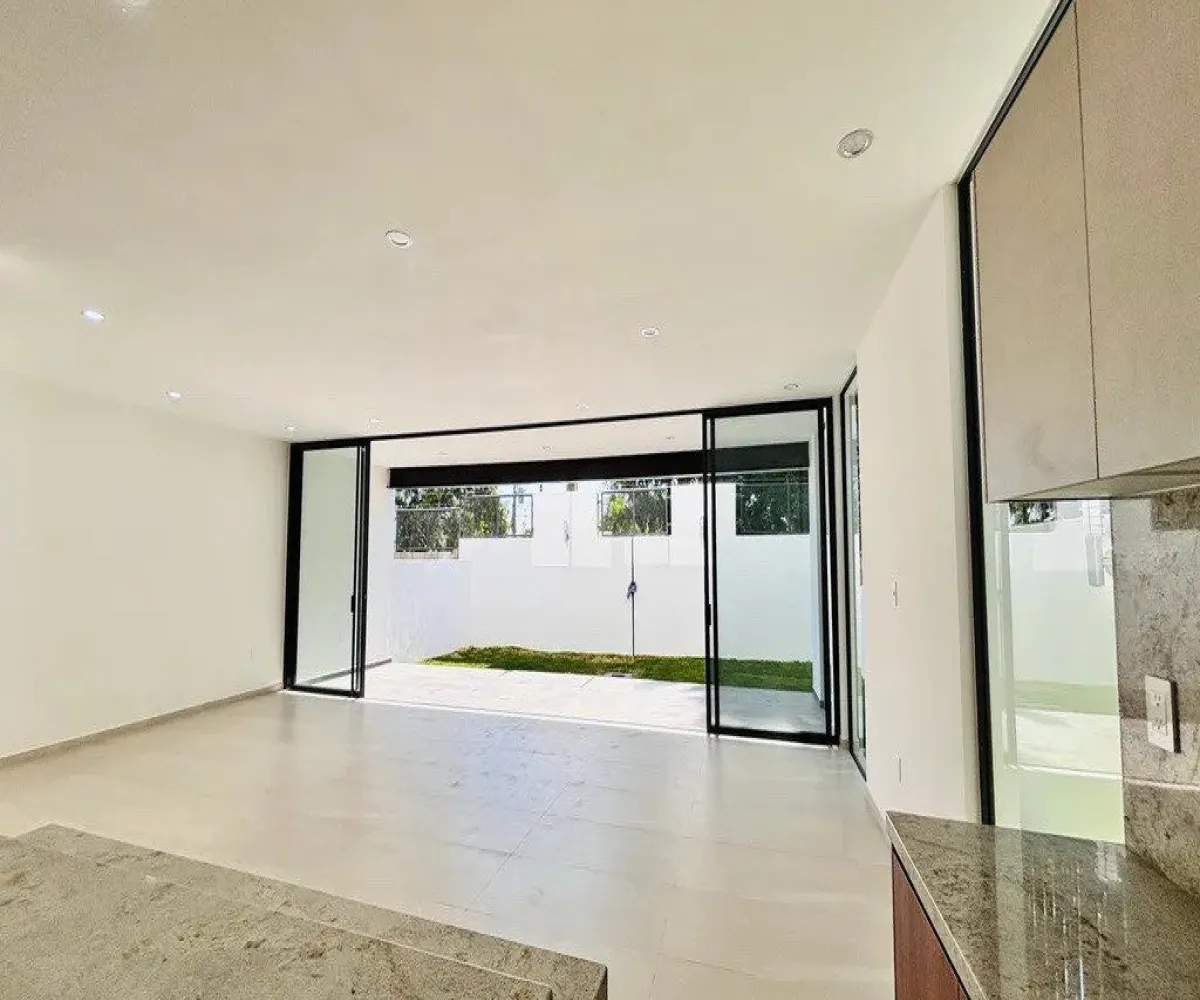 Casa En Venta,Fracc Ciudad Bugambilia,Azaleas 000, Zapopan, Jalisco 45237, 4 Habitaciones,4 Baños,Azaleas,1,pjZYXGy