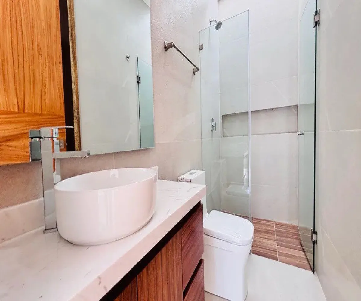 Casa En Venta,Fracc Ciudad Bugambilia,Azaleas 000, Zapopan, Jalisco 45237, 4 Habitaciones,4 Baños,Azaleas,1,pjZYXGy