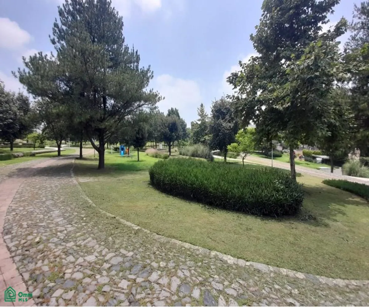 Terreno En Venta,Fraccionamiento Bosques Vallarta,CIRCUITO DEL BOSQUE 330, Zapopan, Jalisco 45019,CIRCUITO DEL BOSQUE,MX25985746