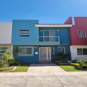 Casa En Venta,Nueva Galicia Residencial,Avenida Nueva Galicia S/N, Tlajomulco de Zúñiga, Jalisco 45645, 3 Habitaciones,3 Baños,Avenida Nueva Galicia,2,p7cspwb