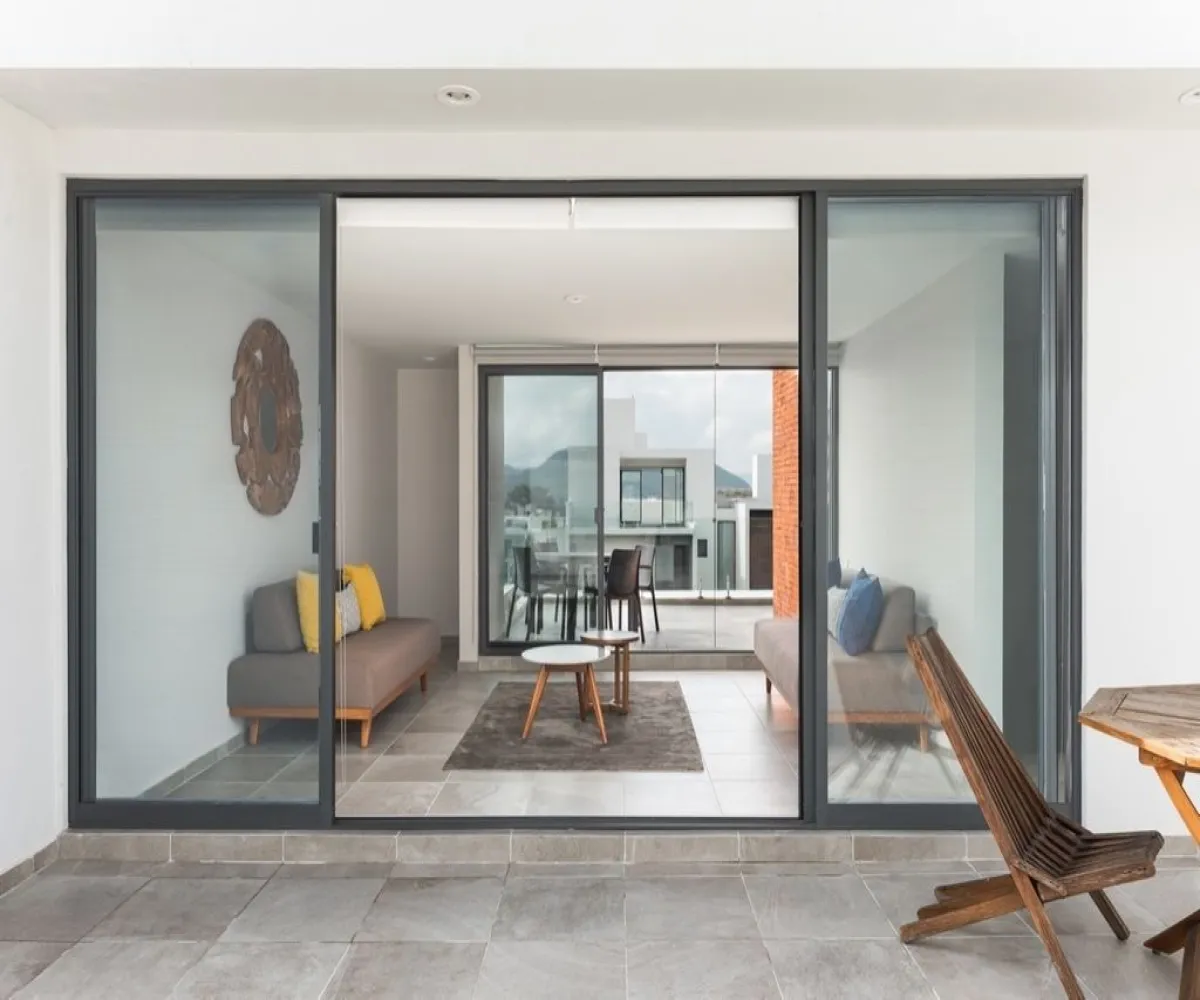 Casa En Venta,San Agustin,Av Vuelo de las Grullas 200, Tlajomulco de Zúñiga, Jalisco 45645, 3 Habitaciones,3 Baños,Av Vuelo de las Grullas,3,pf1sSAF