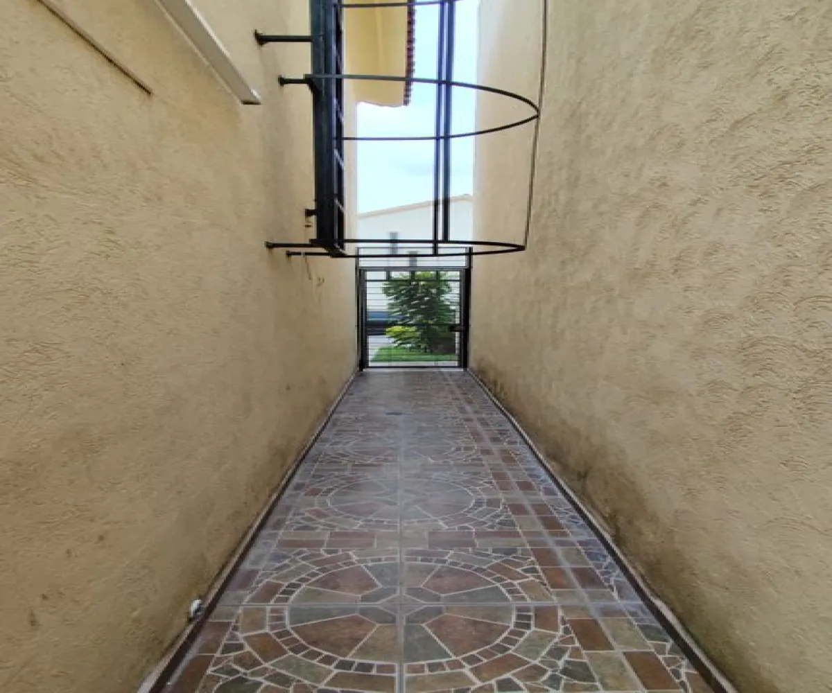 Casa En Venta,Boulevard Alta California 1201, Tlajomulco de Zúñiga, Jalisco 45650, 2 Habitaciones,1 Baño,Boulevard Alta California,2,pRQCfS5