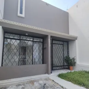 Casa En Venta,Independencia Oriente,Sierra Nevada 1237, Guadalajara, Jalisco 44340, 3 Habitaciones,1 Baño,Sierra Nevada,1,pWIxamQ