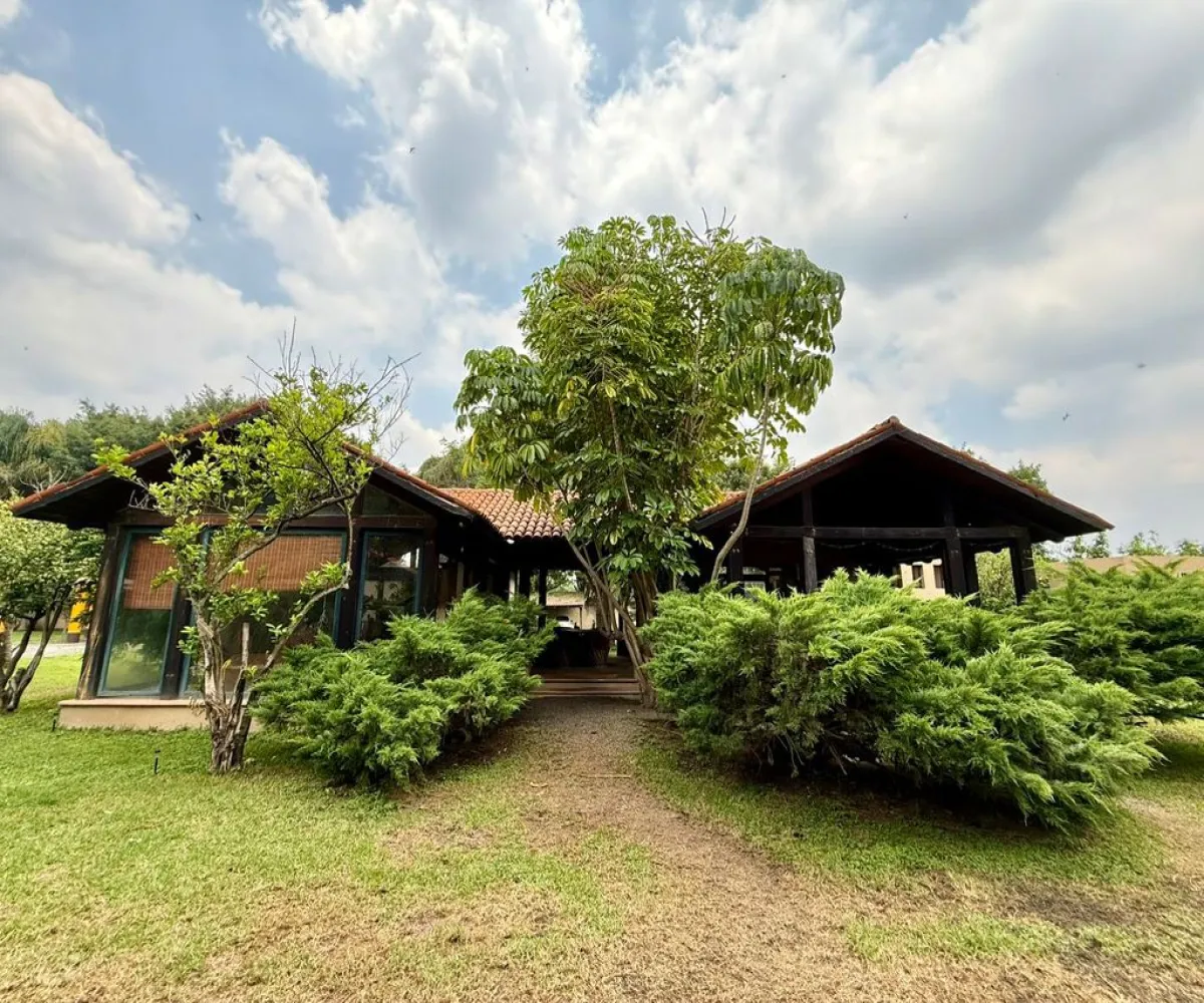 En Renta,La Mojonera,Paseo Los Naranjos S/N, Zapopan, Jalisco 45019,8 Baños,Paseo Los Naranjos,1,ptlt0bh