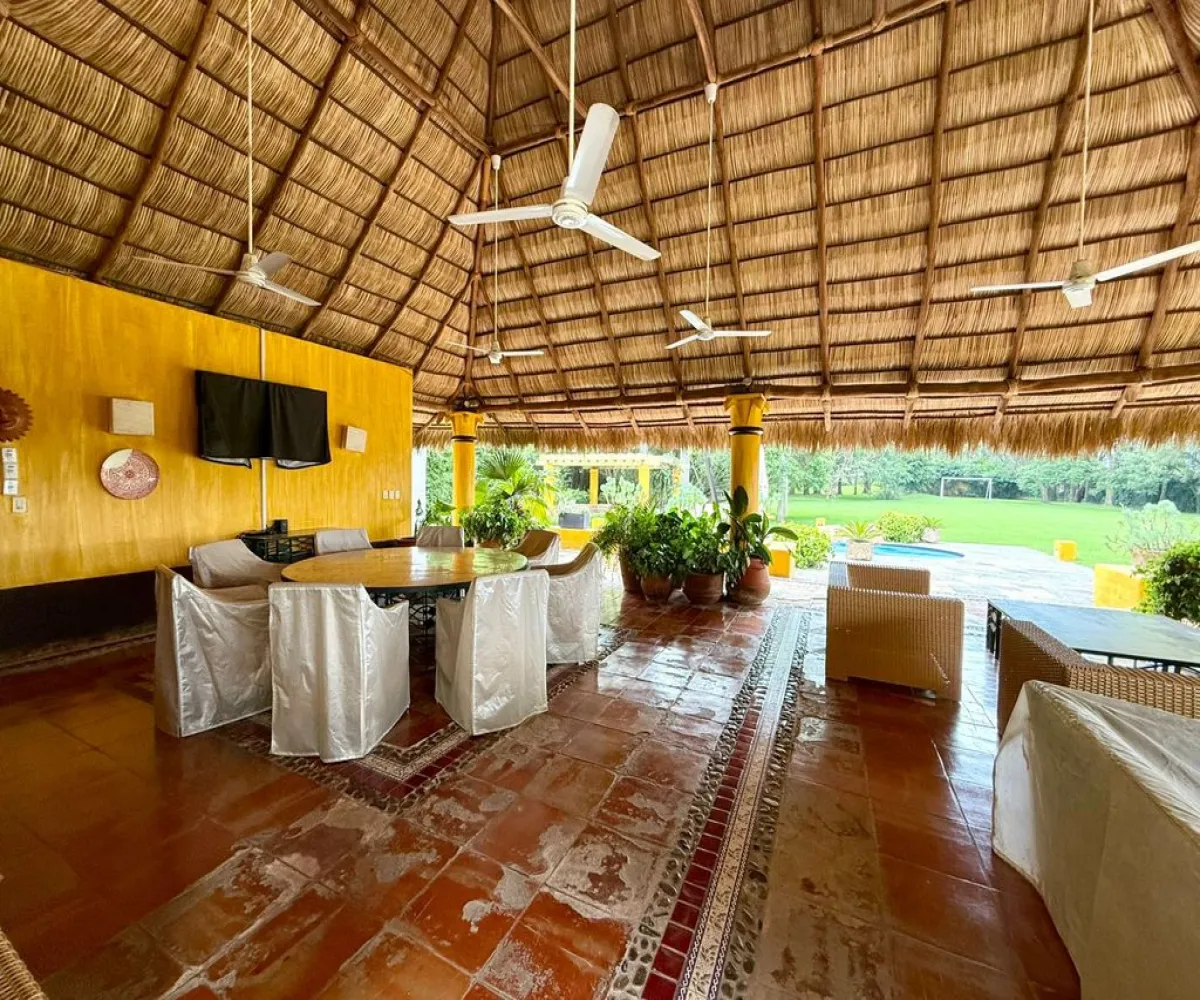 En Renta,La Mojonera,Paseo Los Naranjos S/N, Zapopan, Jalisco 45019,8 Baños,Paseo Los Naranjos,1,ptlt0bh