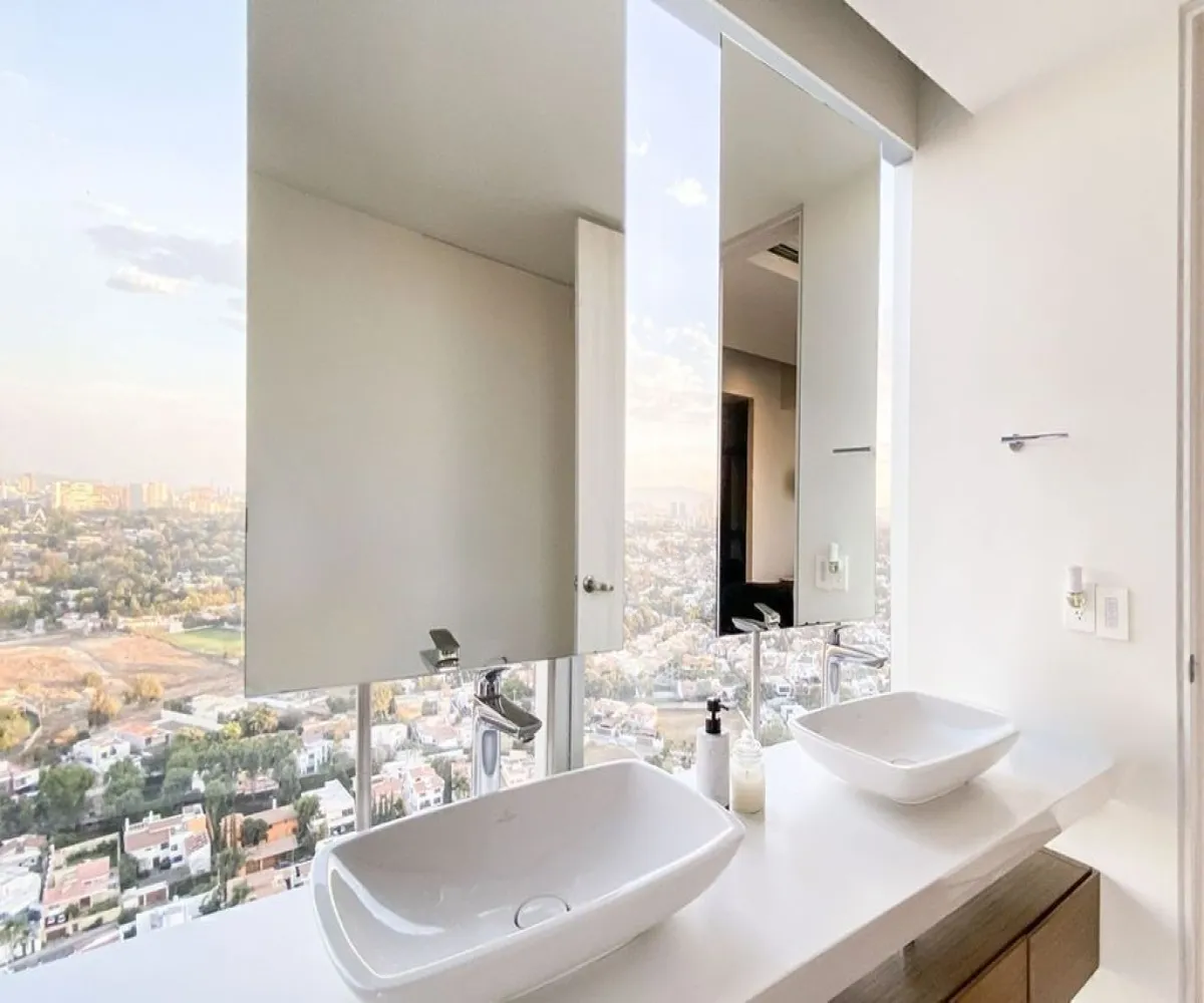 Departamento En Venta,Puerta de Hierro,Avenida Patria 1891, Zapopan, Jalisco 45116, 3 Habitaciones,2 Baños,Avenida Patria,1,pa1GMYJ